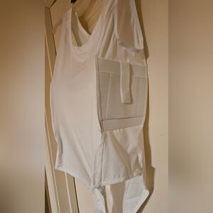 LILCREEK Medium Womens CCW White Tank Top Bodysuit